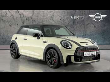 2021 (21) 2L John Cooper Works 3dr