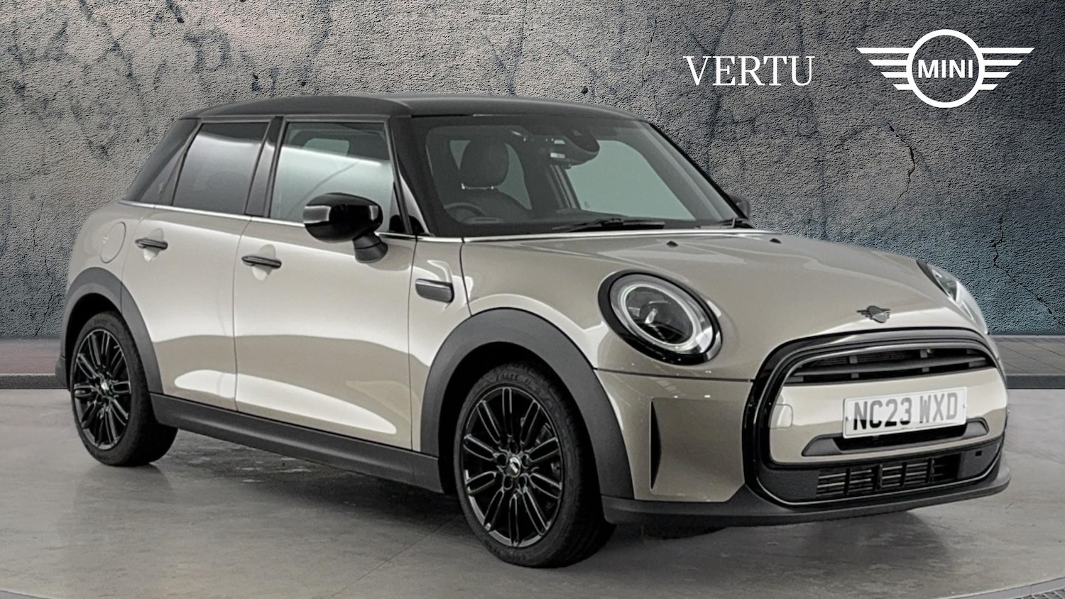 Used MINI Hatch 2023 for sale - 76542772: Photo 1