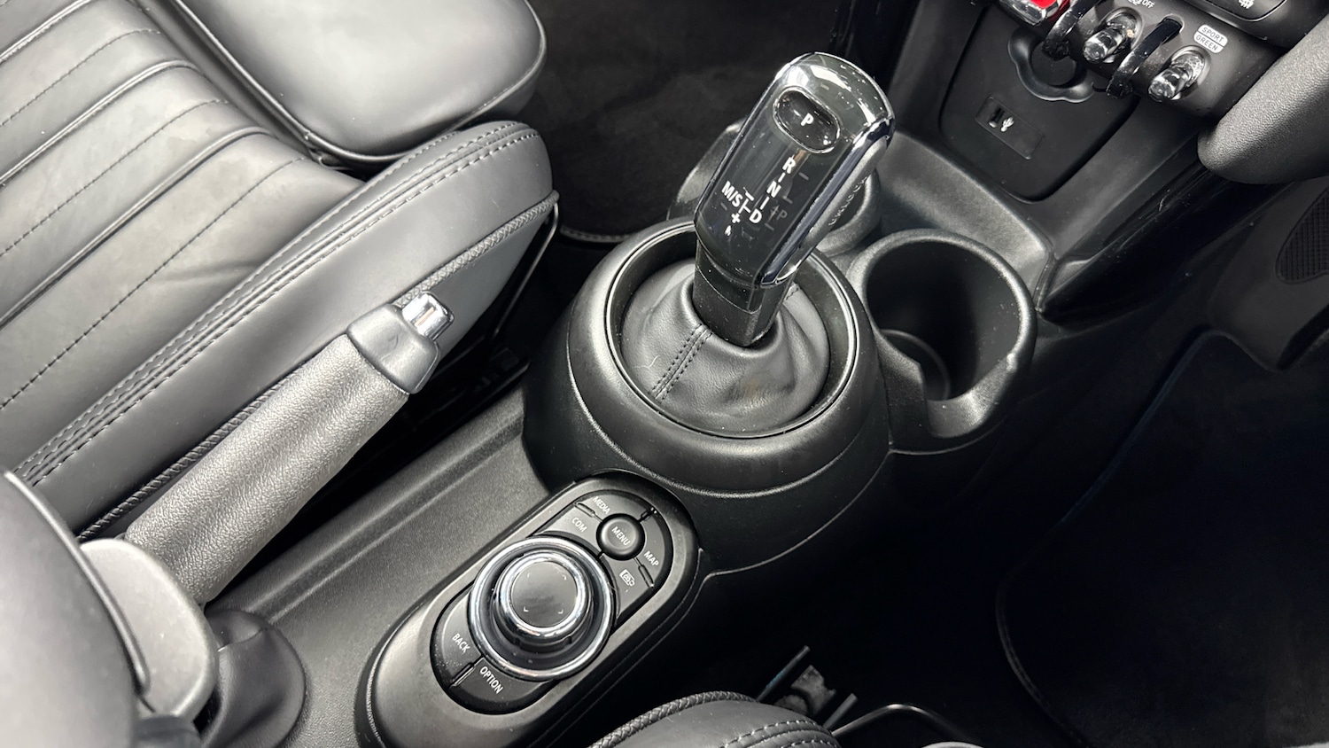 Used MINI Hatch 2023 for sale - 76542772: Photo 10