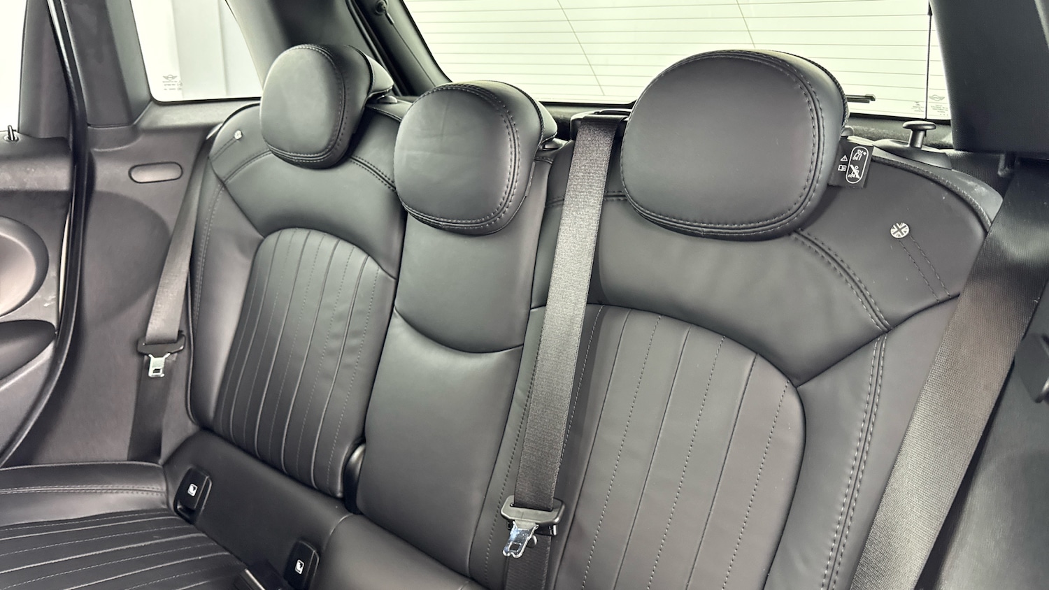 Used MINI Hatch 2023 for sale - 76542772: Photo 12