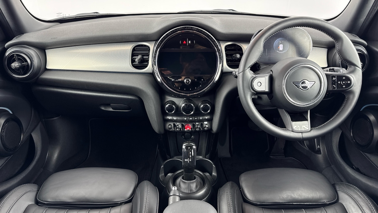 Used MINI Hatch 2023 for sale - 76542772: Photo 4