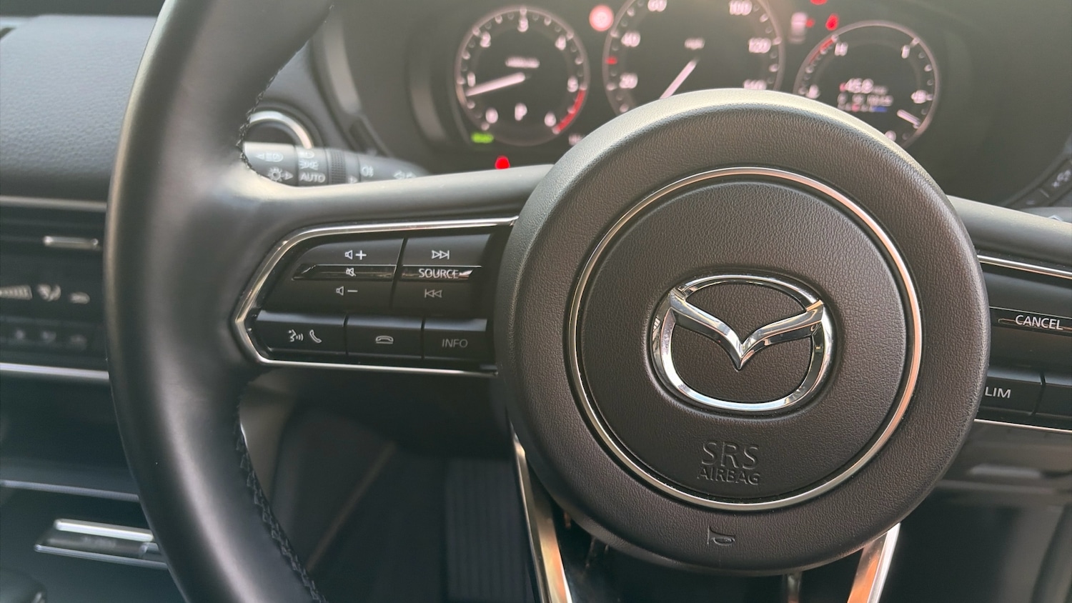 Used Mazda CX-60 2023 for sale - 77988968: Photo 17