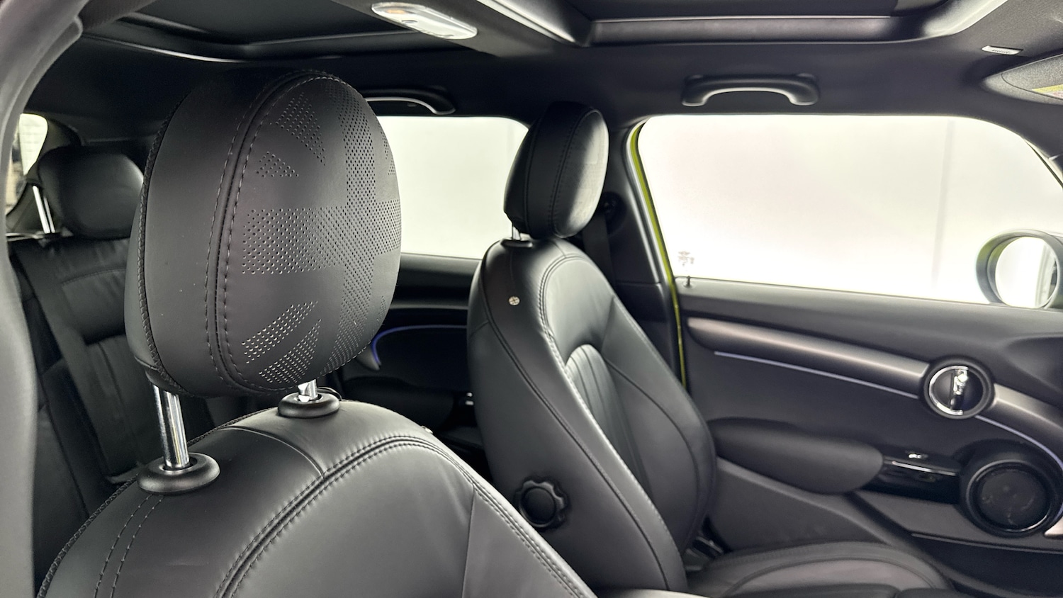 Used MINI Hatch 2023 for sale - 77906250: Photo 31