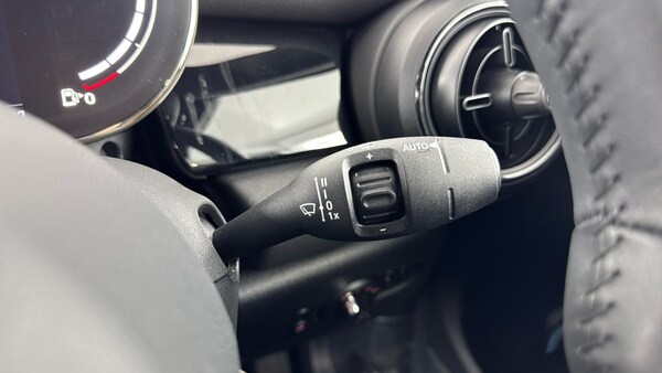 Used MINI Convertible 2023 for sale - 76192442: Photo 29