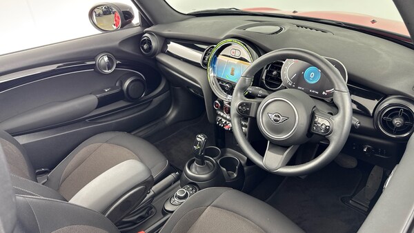 Used MINI Convertible 2023 for sale - 76192442: Photo 58