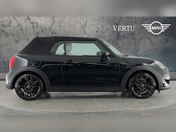 Used MINI Cooper 2023 for sale - 78502344: Photo