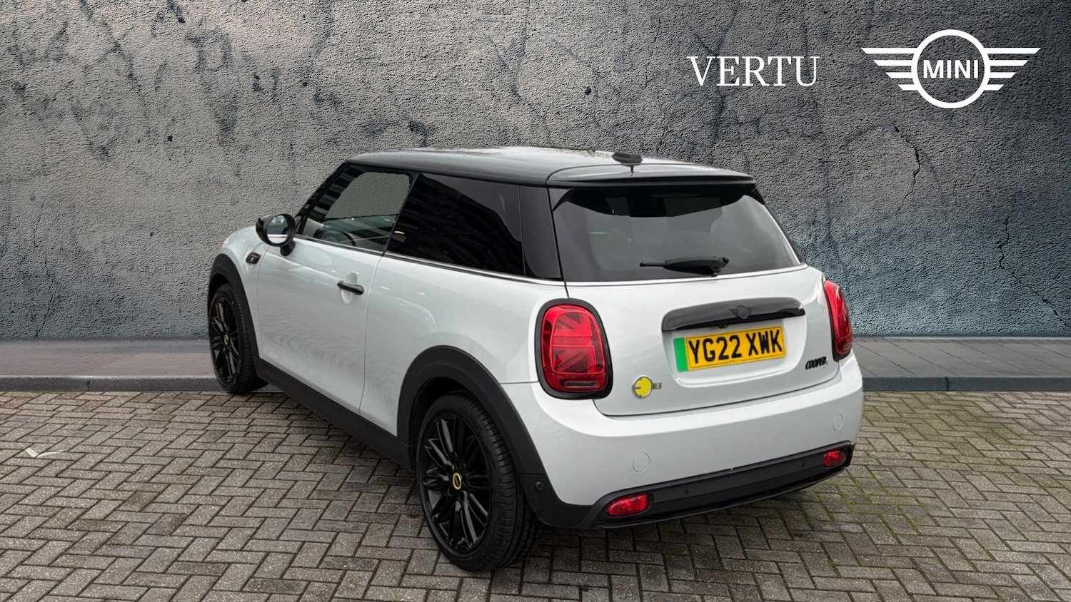 Used MINI Hatch 2022 for sale - 77883869: Photo 2