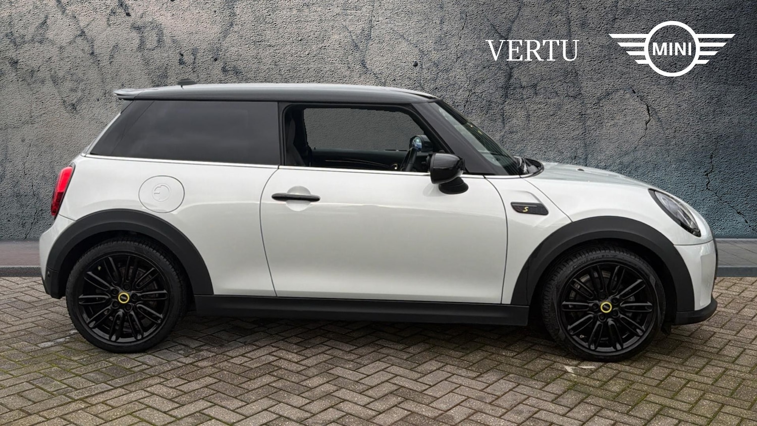 Used MINI Hatch 2022 for sale - 77883869: Photo 3