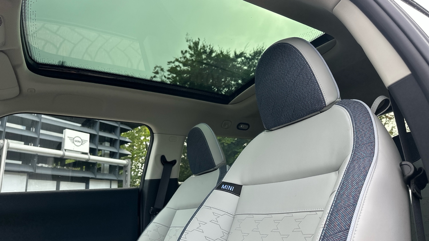 Used MINI Cooper 2025 for sale - 76712308: Photo 34