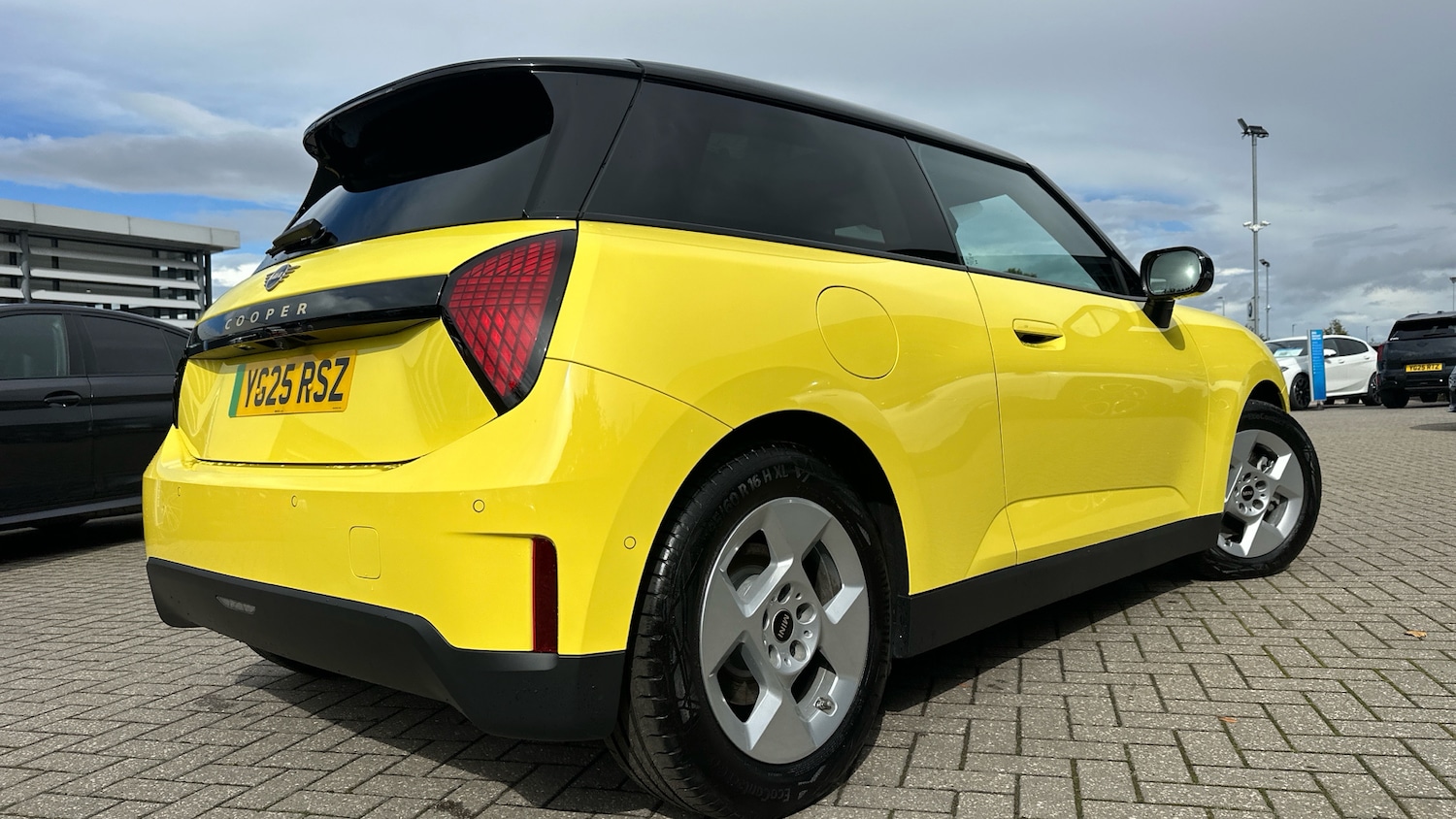 Used MINI Cooper 2025 for sale - 76712308: Photo 40