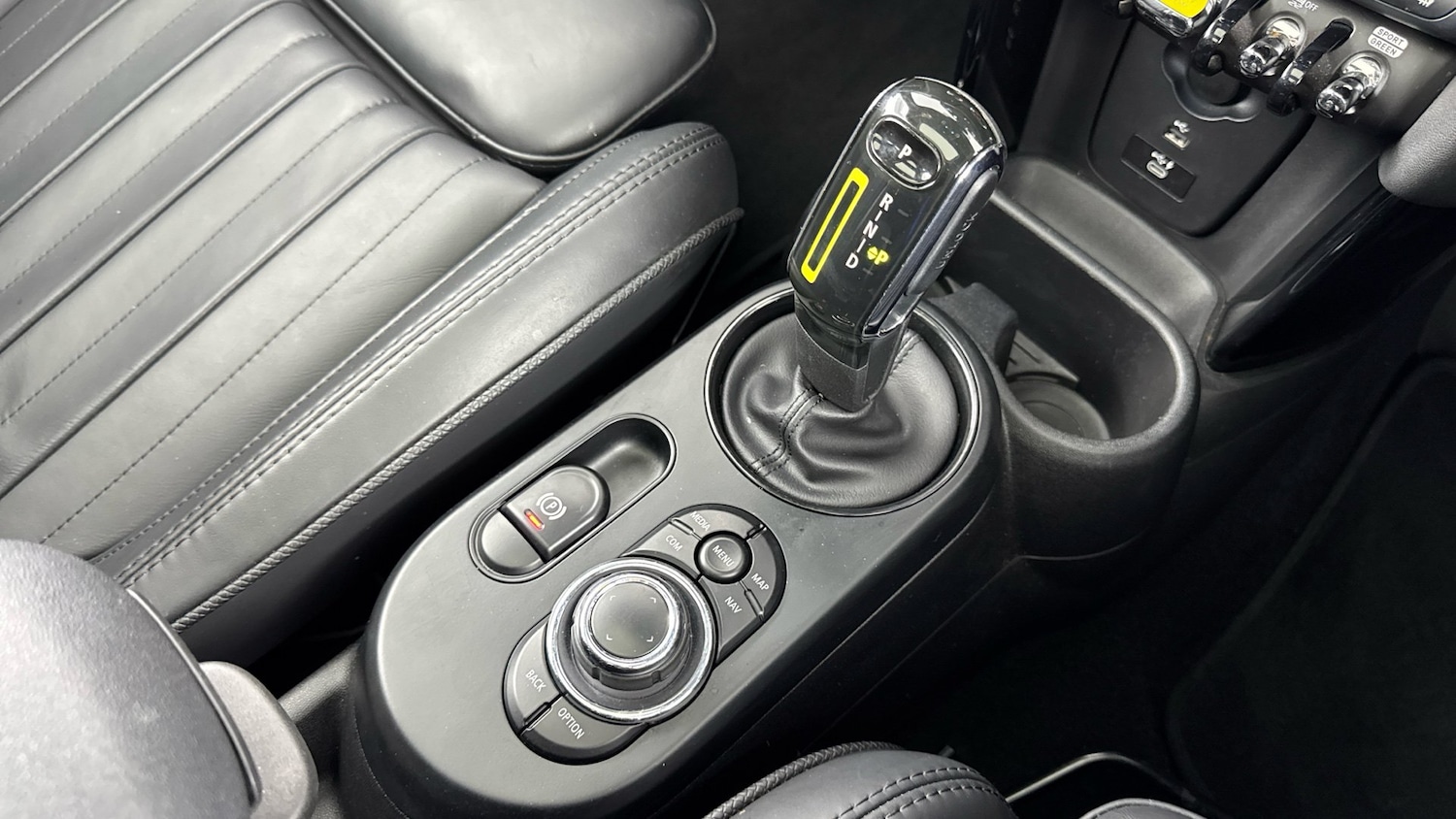 Used MINI Hatch 2021 for sale - 77116426: Photo 10