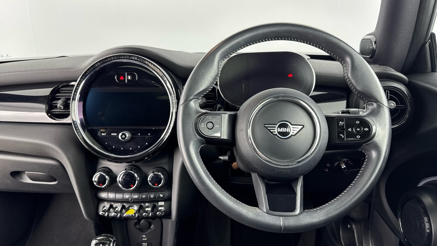 Used MINI Hatch 2021 for sale - 77116426: Photo 5