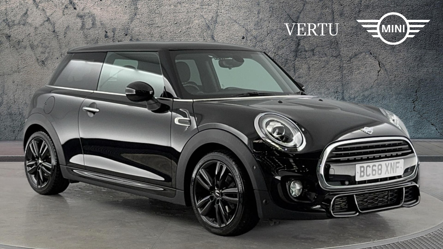 Used MINI Hatch 2018 for sale - 76694181: Photo 1