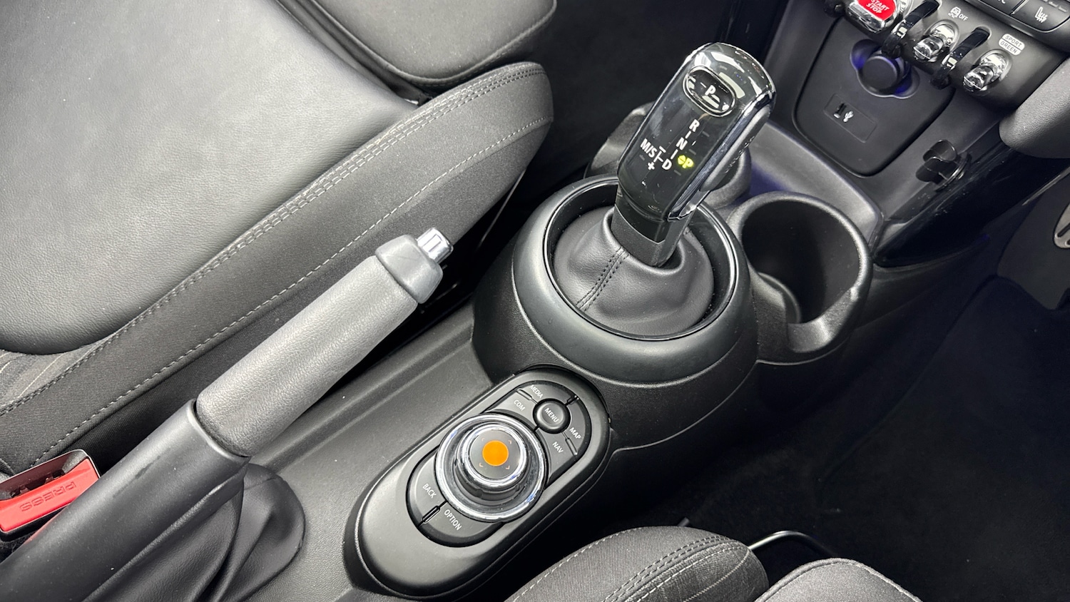 Used MINI Hatch 2018 for sale - 76694181: Photo 10