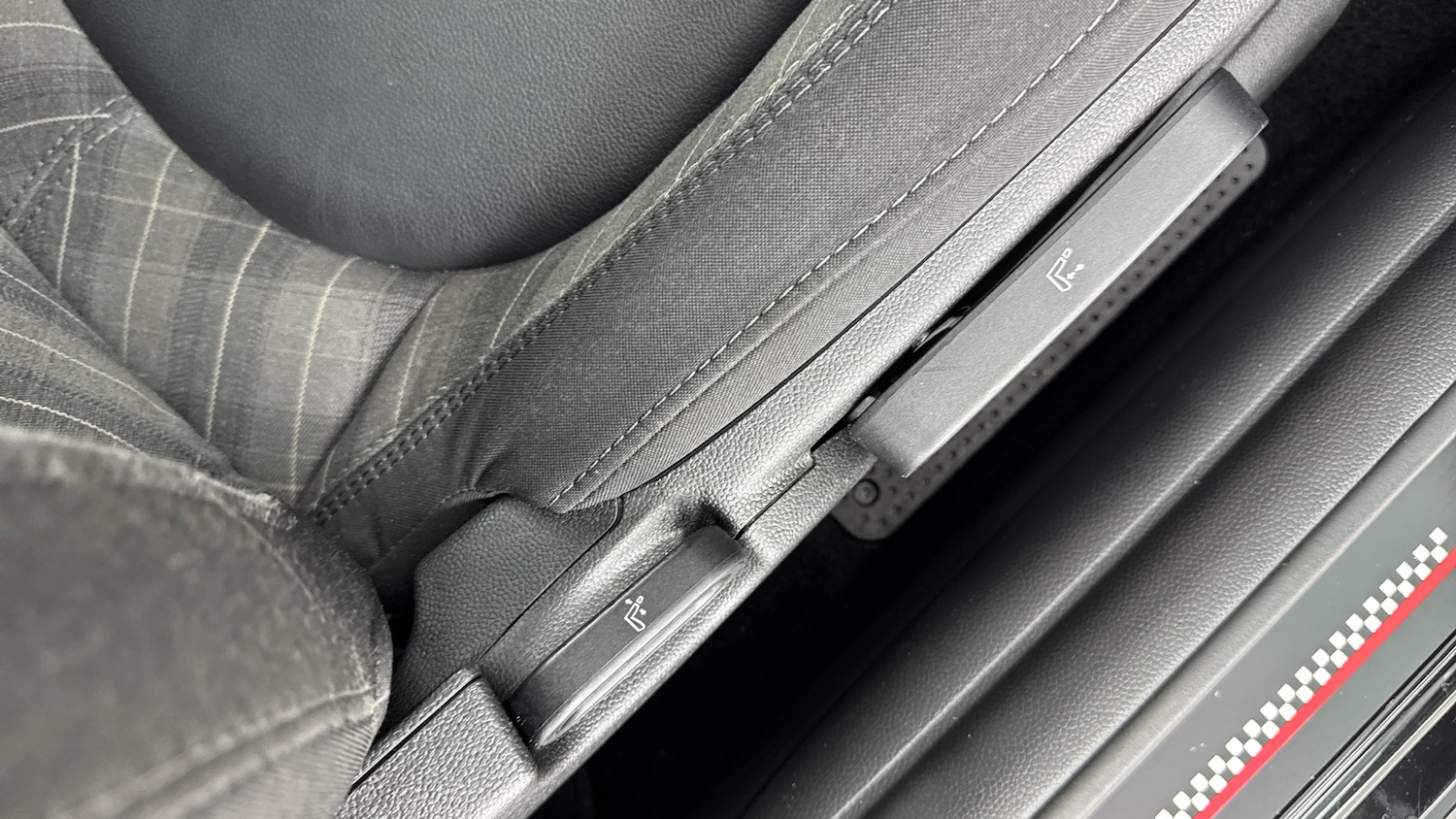 Used MINI Hatch 2018 for sale - 76694181: Photo 29