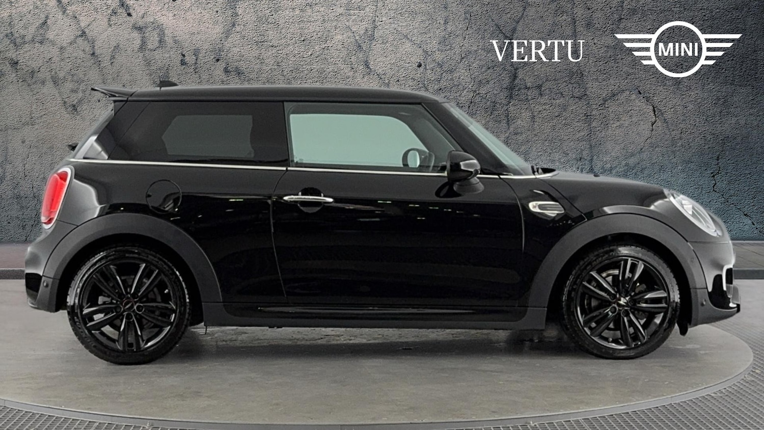 Used MINI Hatch 2018 for sale - 76694181: Photo 3