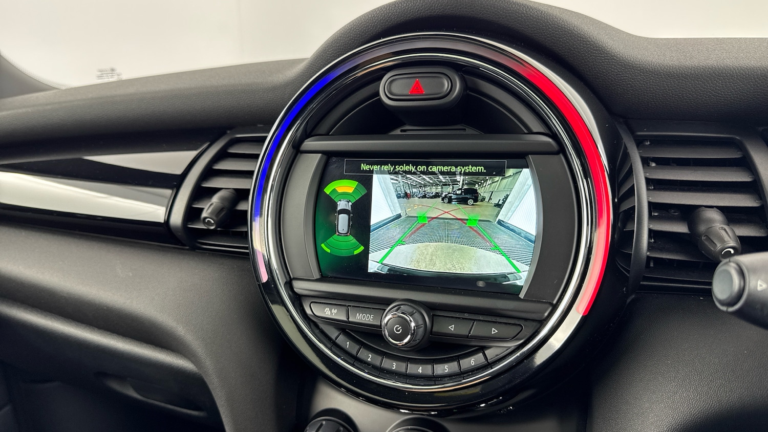 Used MINI Hatch 2018 for sale - 76694181: Photo 32