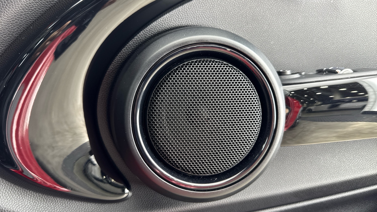 Used MINI Hatch 2021 for sale - 77286148: Photo 32