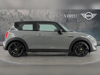 Used MINI Hatch 2022 for sale - 75903874: Photo