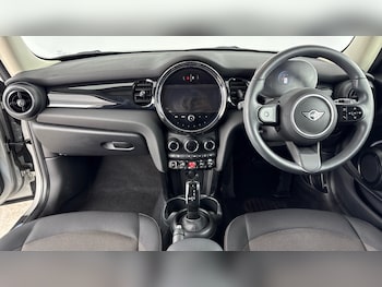 Used MINI Hatch 2023 for sale - 76206566: Photo 4