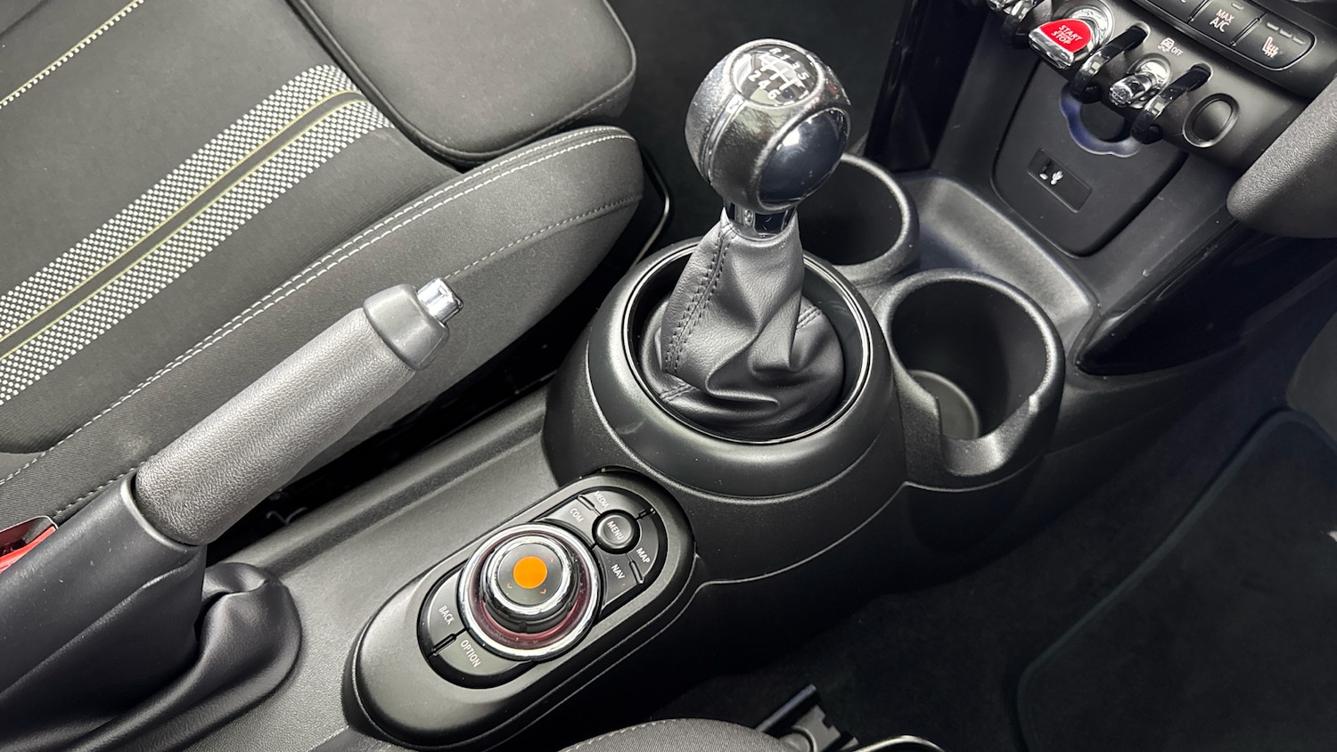 Used MINI Hatch 2018 for sale - 76568347: Photo 10