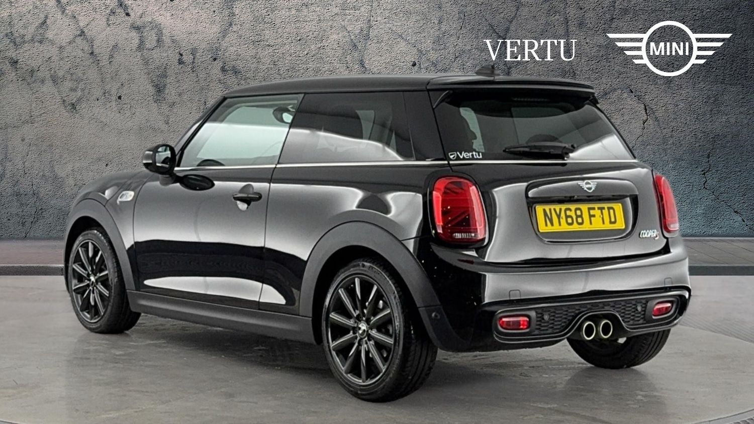 Used MINI Hatch 2018 for sale - 76568347: Photo 2