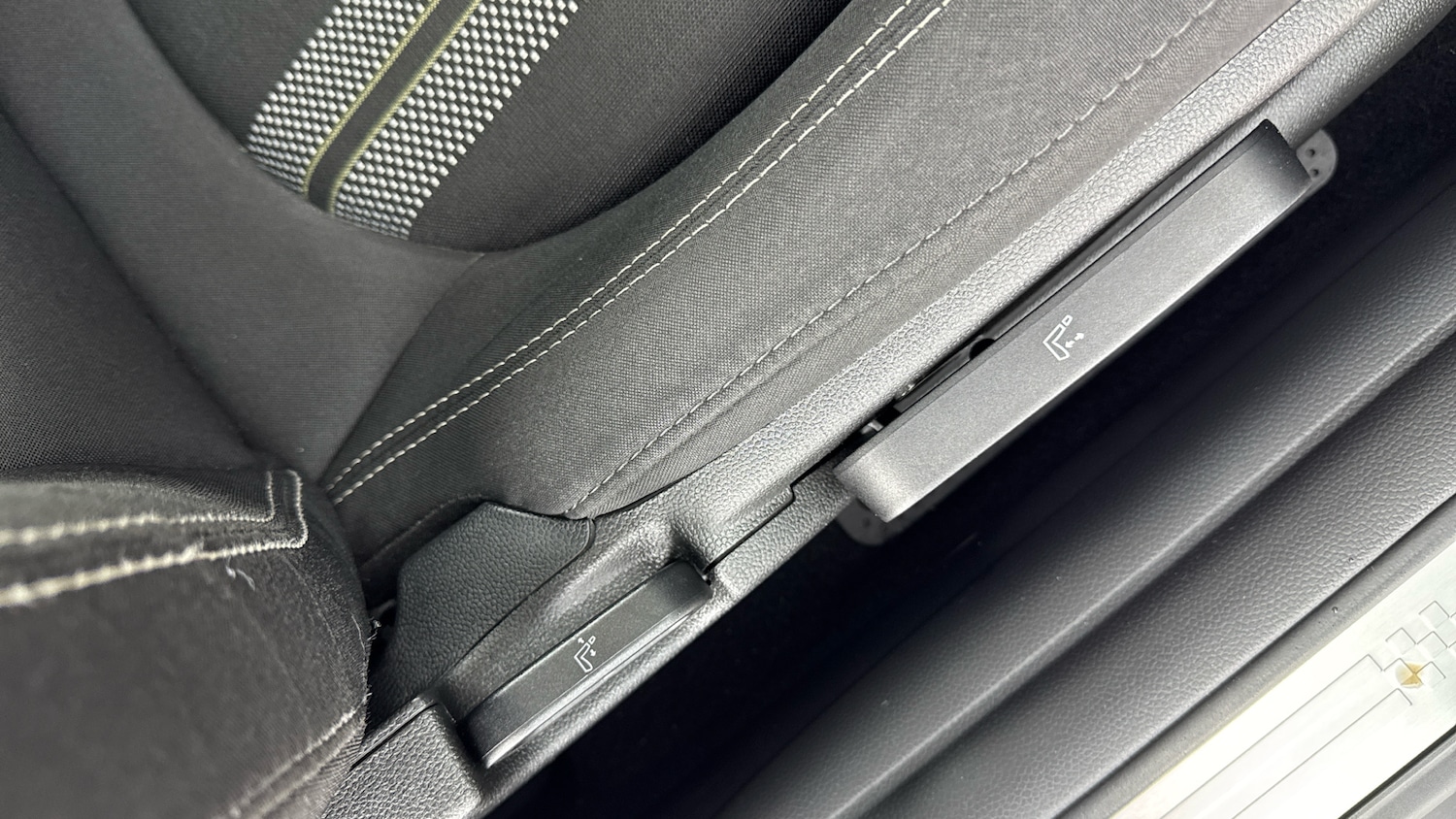 Used MINI Hatch 2018 for sale - 76568347: Photo 27