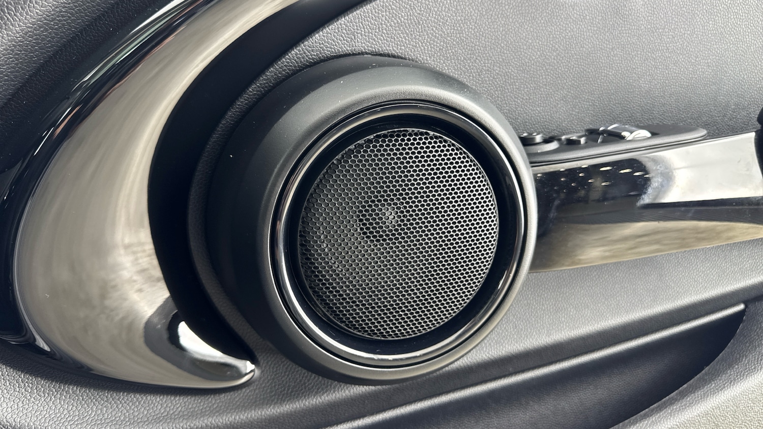 Used MINI Hatch 2018 for sale - 76568347: Photo 28