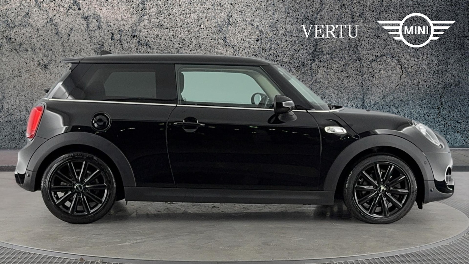 Used MINI Hatch 2018 for sale - 76568347: Photo 3