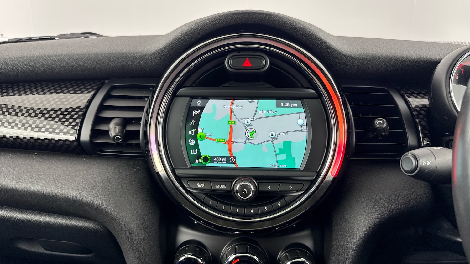 Used MINI Hatch 2018 for sale - 76568347: Photo 8