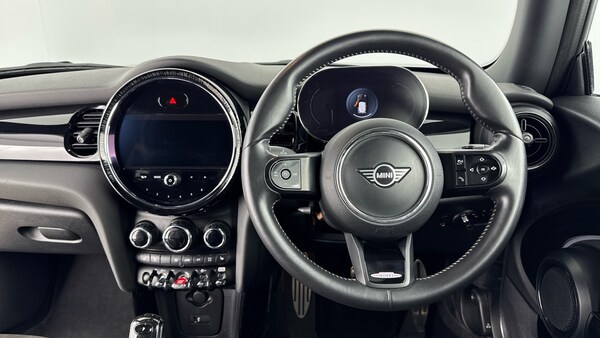Used MINI Hatch 2021 for sale - 76077088: Photo 5