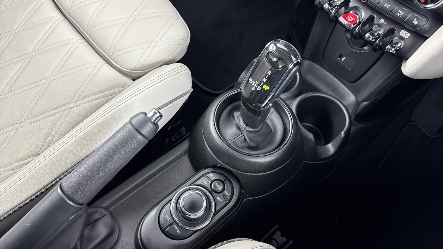 Used MINI Hatch 2022 for sale - 76366857: Photo 10