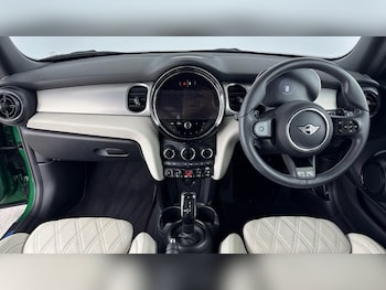 Used MINI Hatch 2022 for sale - 76366857: Photo