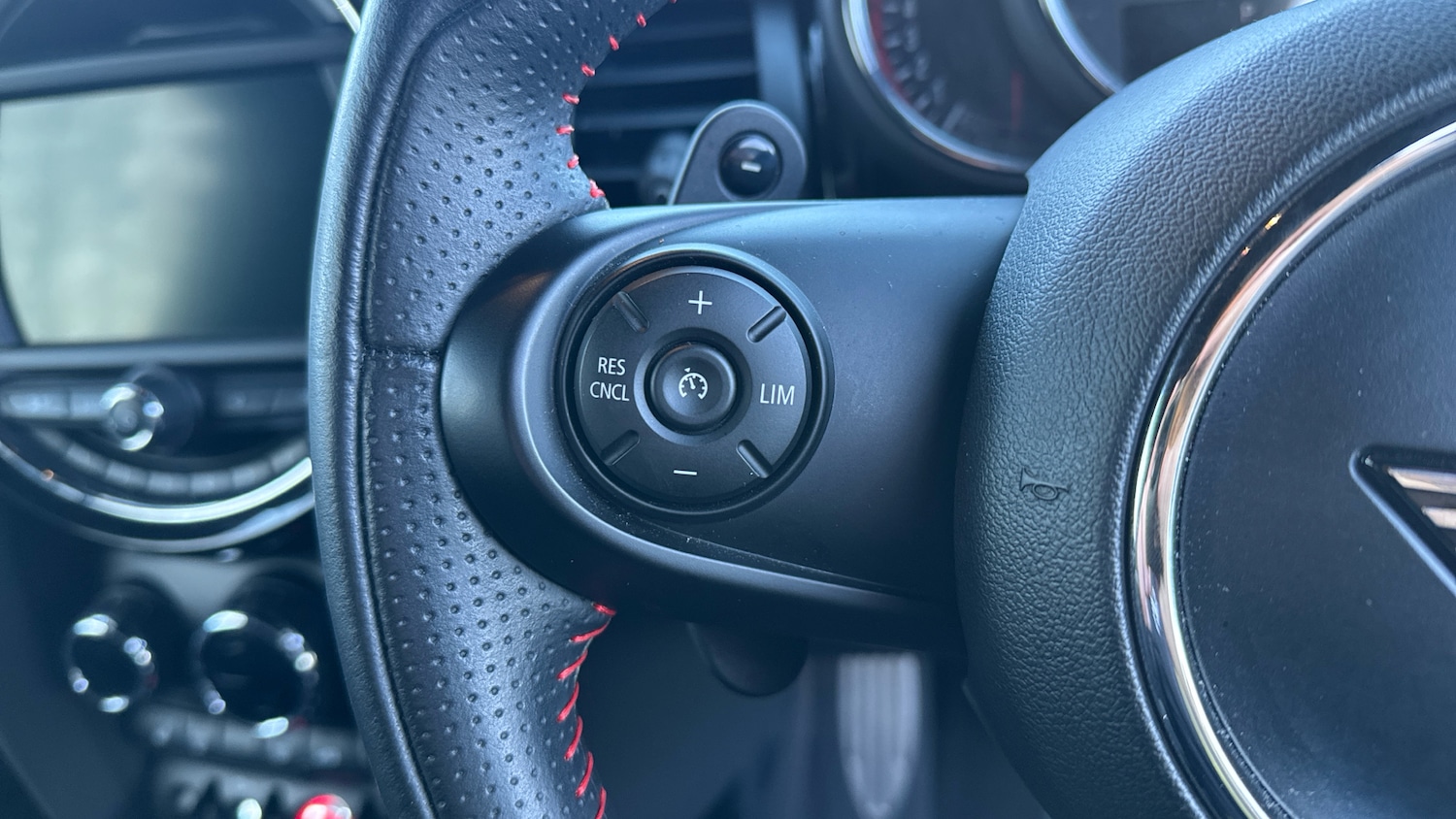 Used MINI Hatch 2020 for sale - 77901455: Photo 17