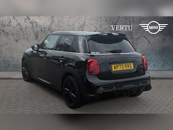 Used MINI Hatch 2024 for sale - 79810297: Photo