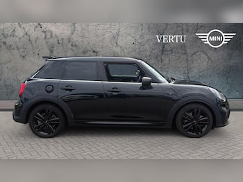 Used MINI Hatch 2024 for sale - 79810297: Photo