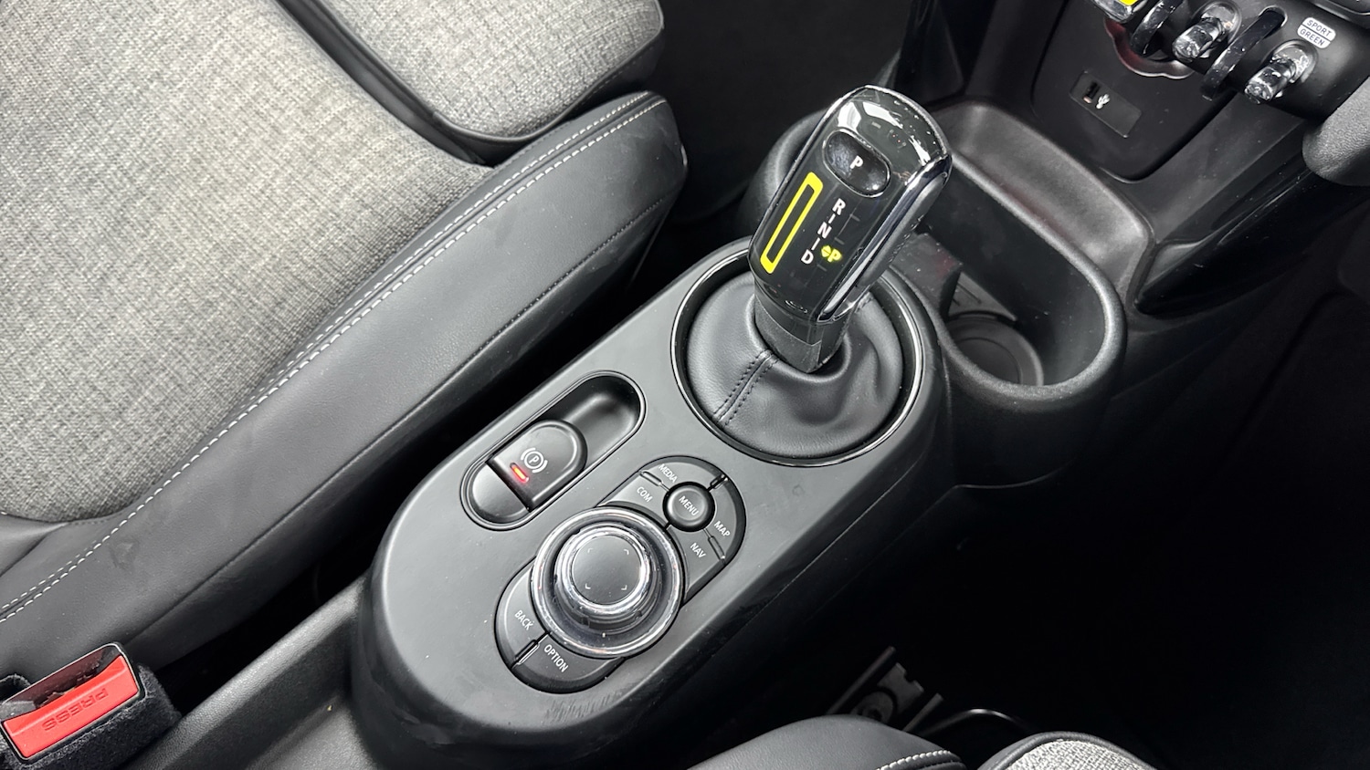 Used MINI Hatch 2022 for sale - 76749823: Photo 10