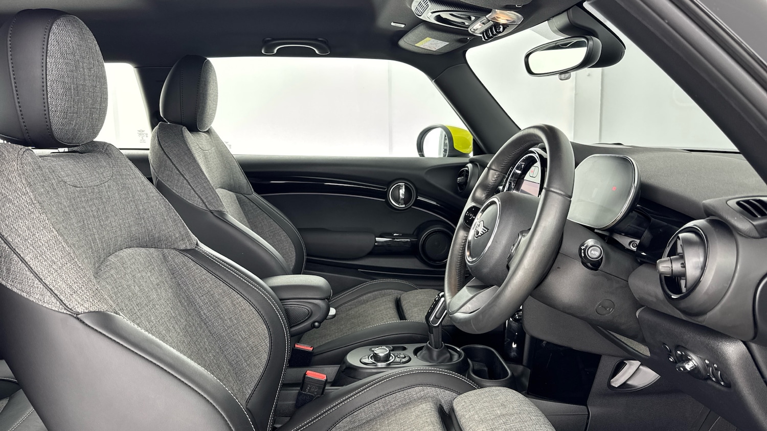 Used MINI Hatch 2022 for sale - 76749823: Photo 11