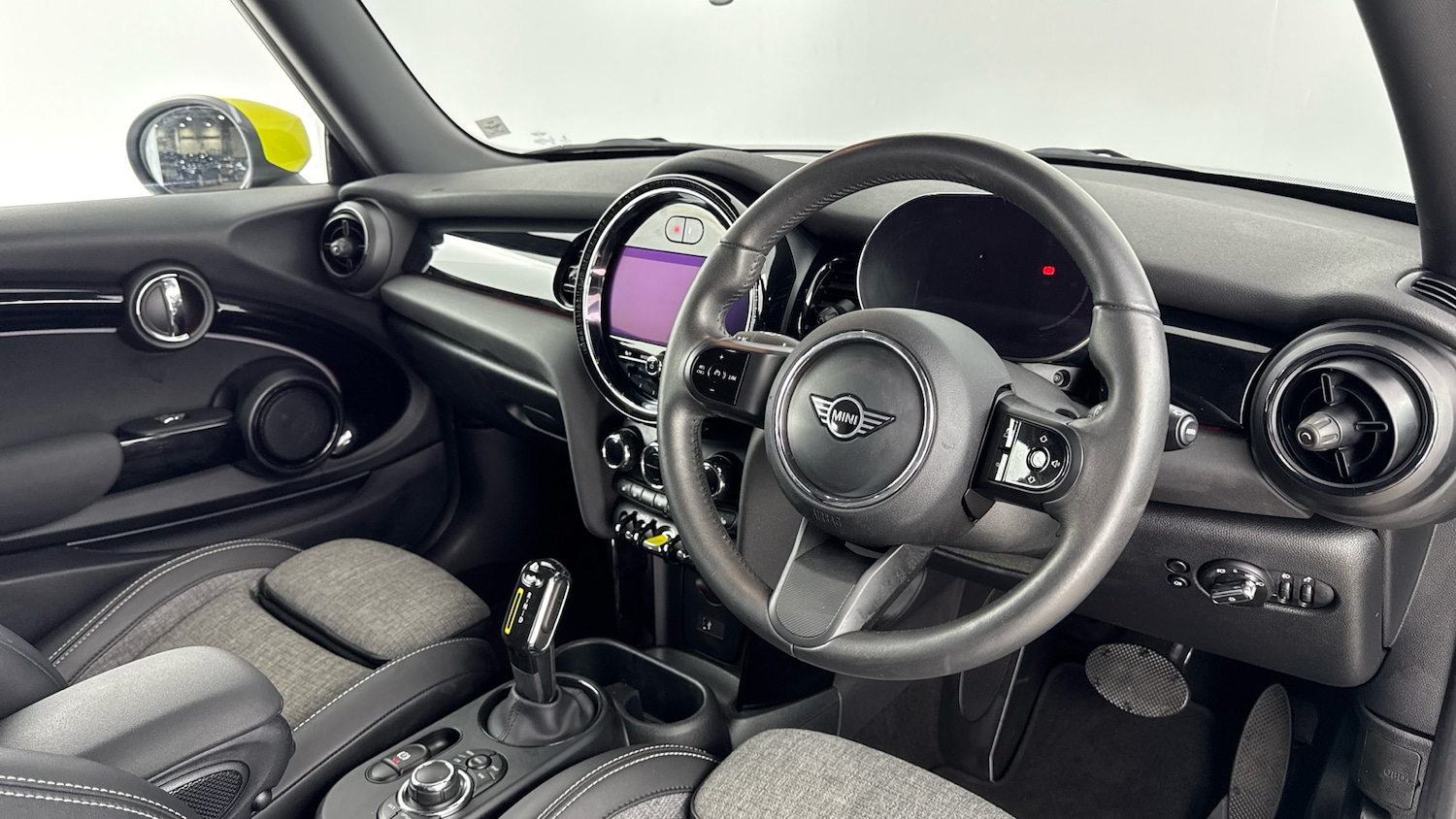 Used MINI Hatch 2022 for sale - 76749823: Photo 6