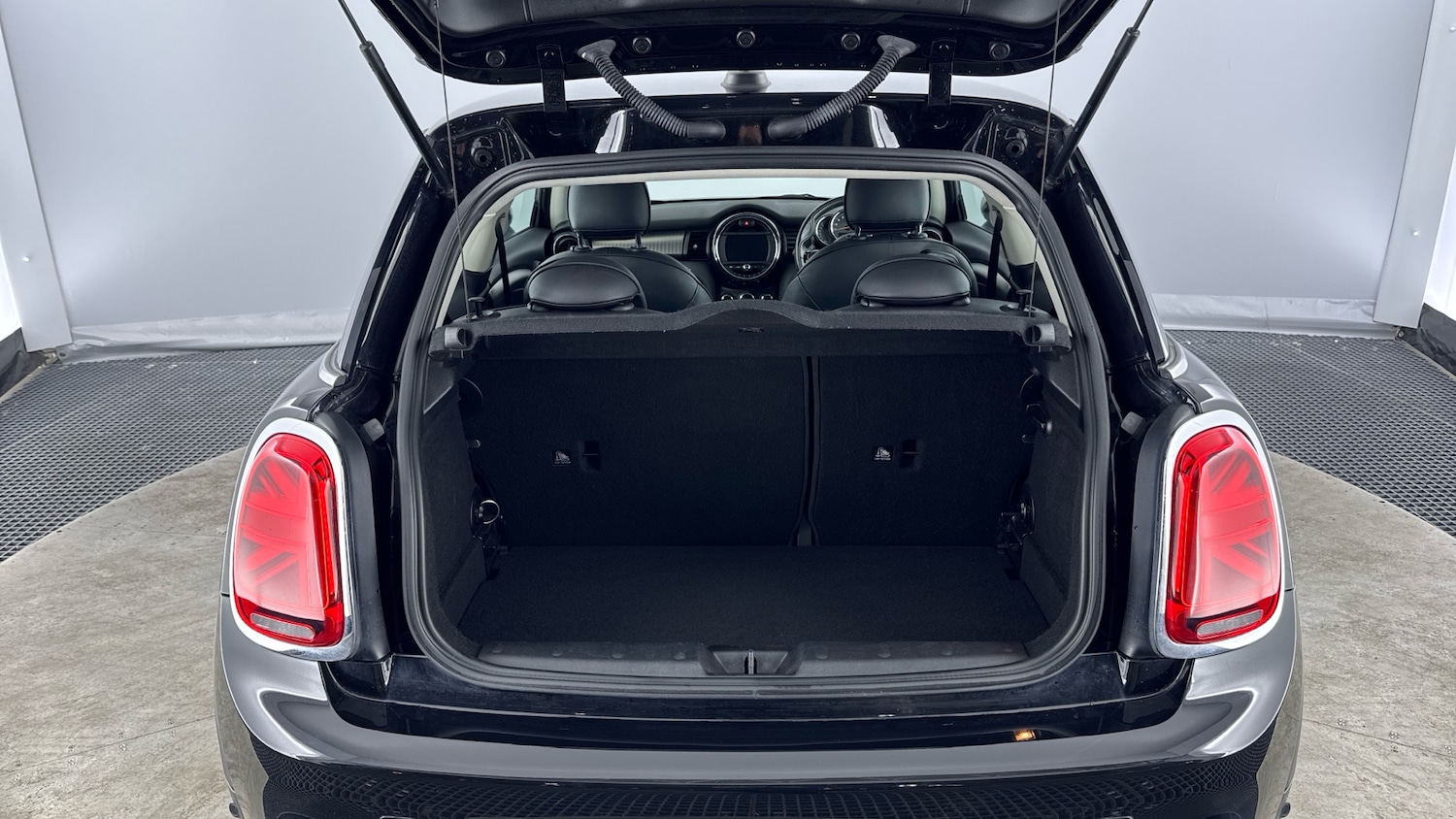 Used MINI Hatch 2020 for sale - 76979642: Photo 13