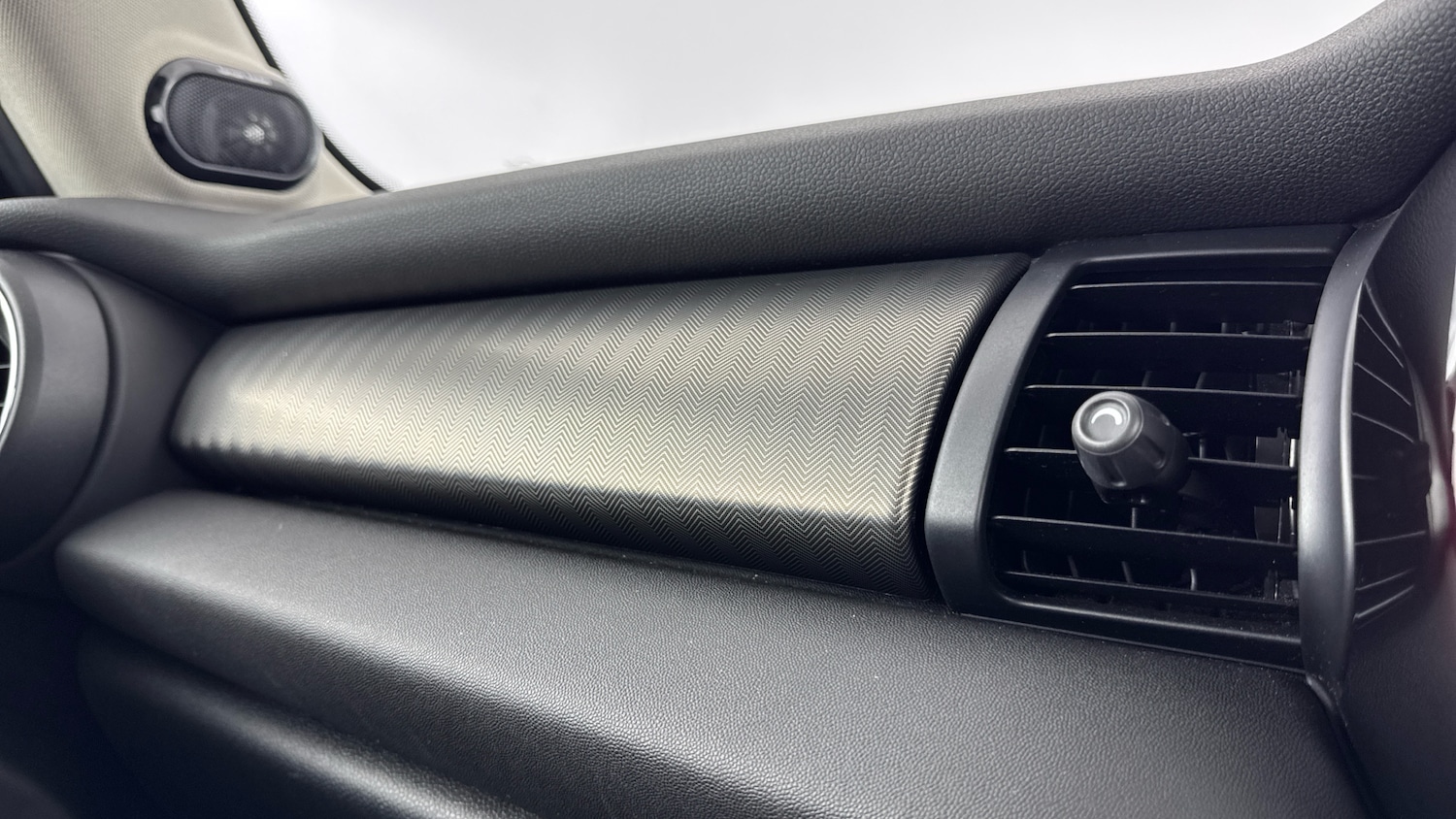 Used MINI Hatch 2020 for sale - 76979642: Photo 29