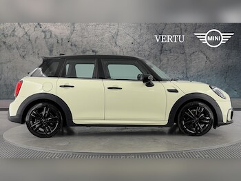 Used MINI Hatch 2022 for sale - 78862562: Photo