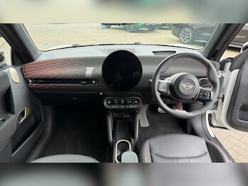 Used MINI Cooper 2024 for sale - 78176372: Photo