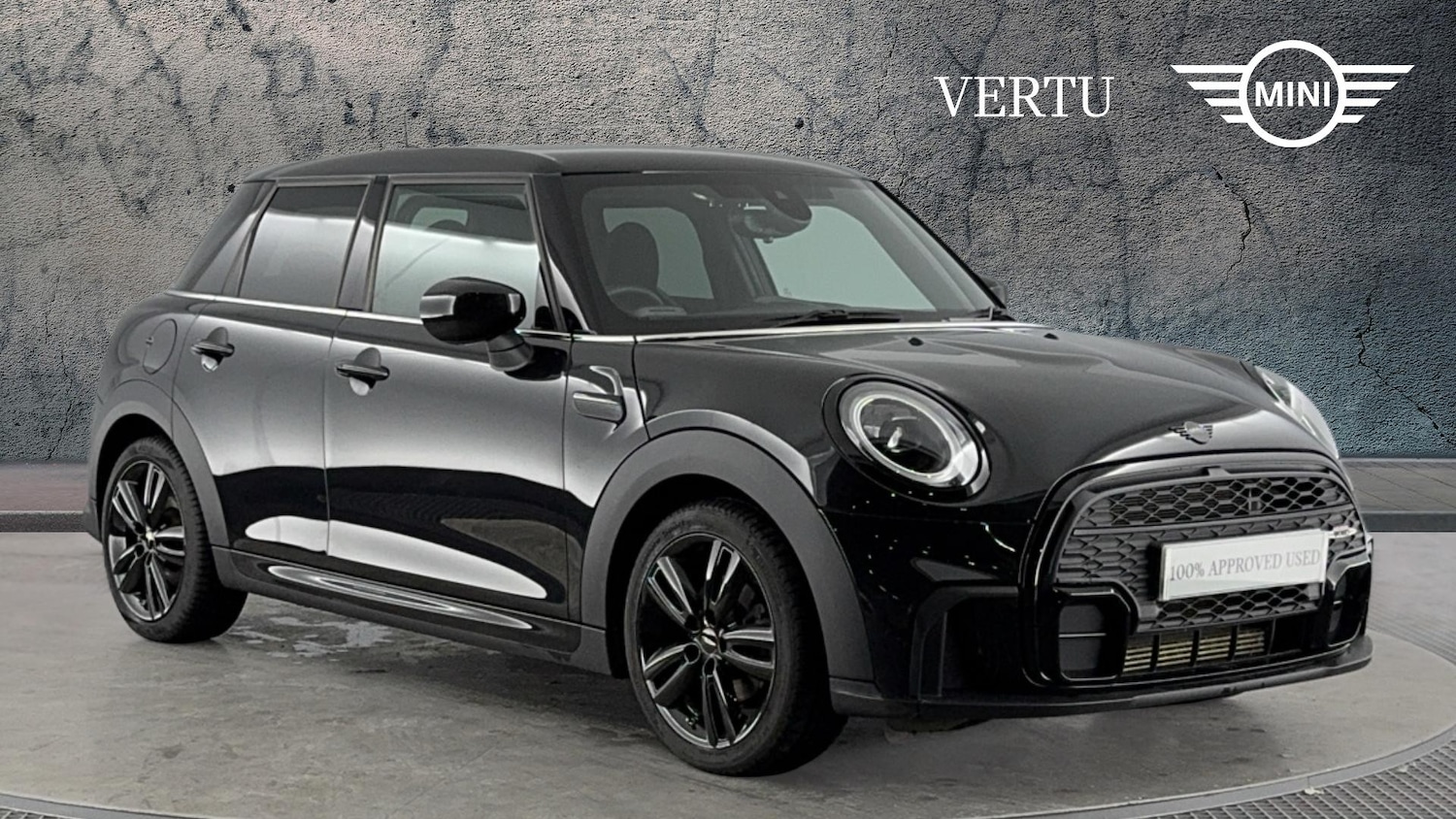 Used MINI Hatch 2023 for sale - 77136825: Photo 1