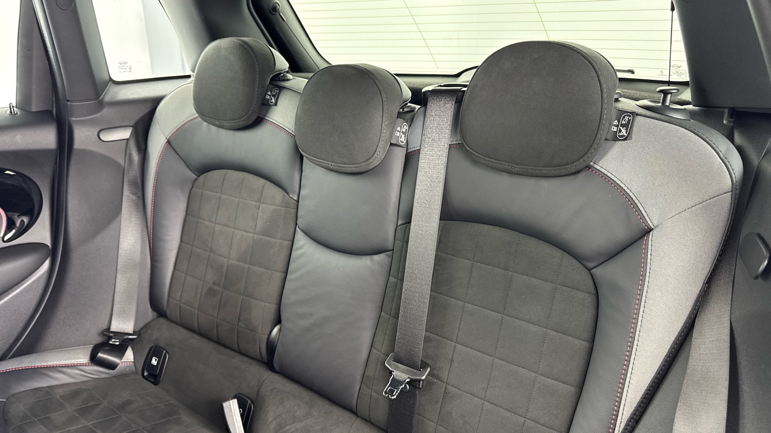 Used MINI Hatch 2023 for sale - 77136825: Photo 12