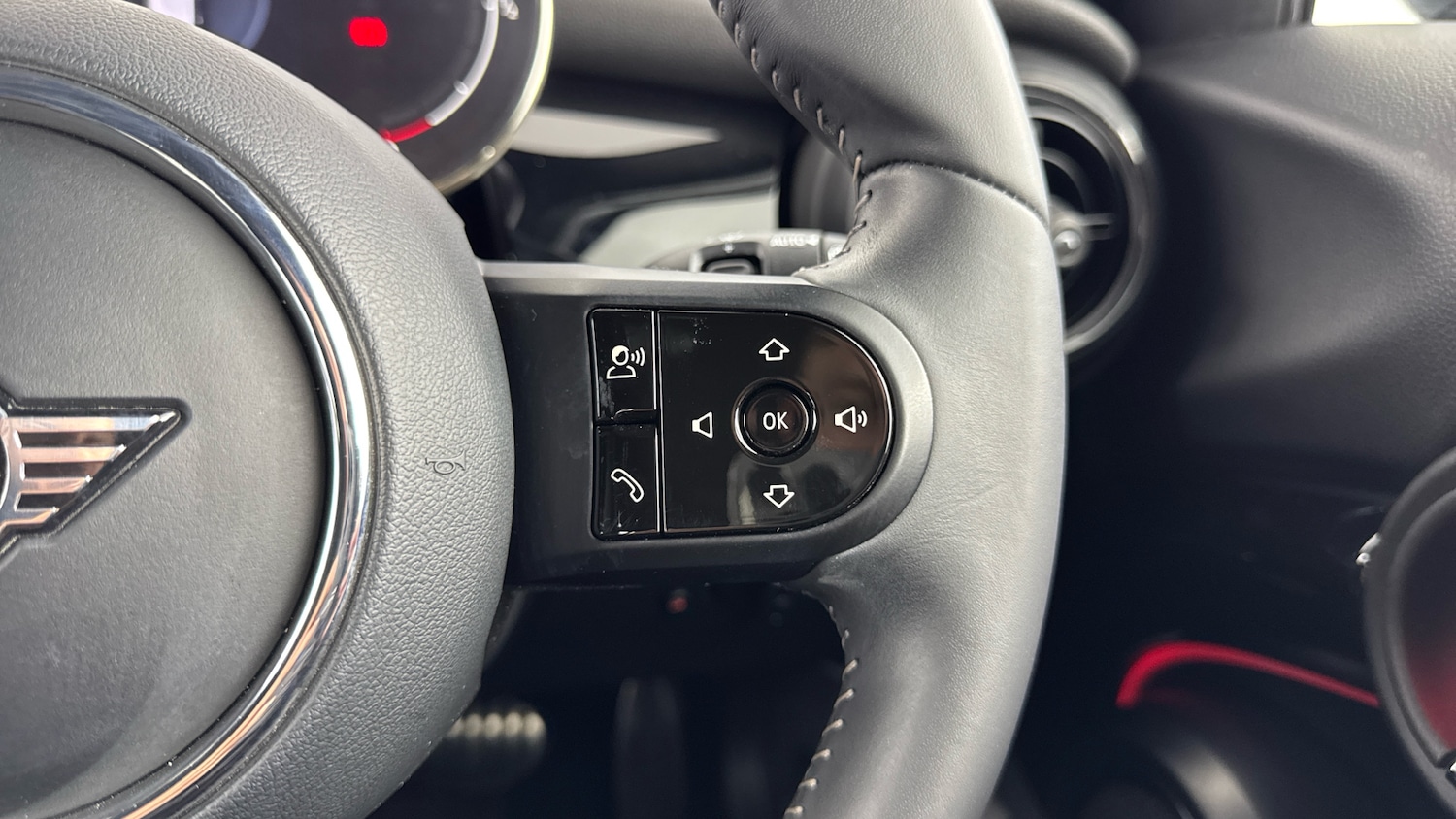 Used MINI Hatch 2023 for sale - 77136825: Photo 18