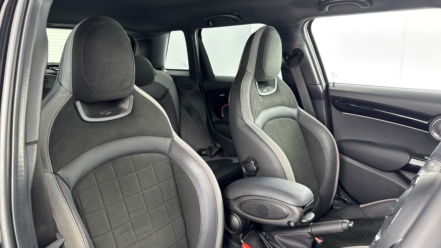 Used MINI Hatch 2023 for sale - 77136825: Photo 27