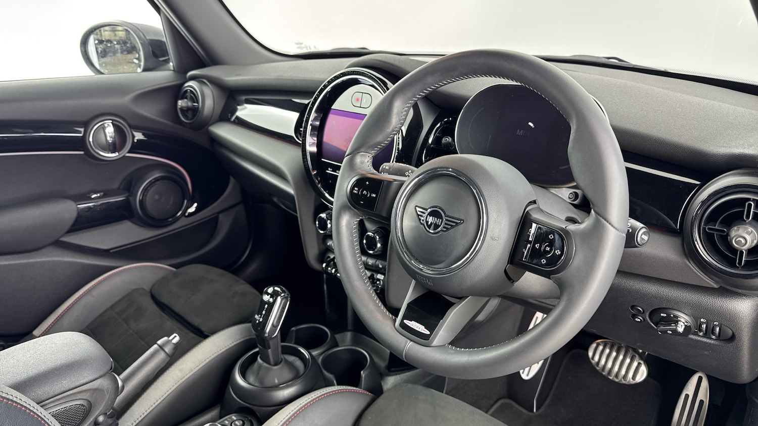 Used MINI Hatch 2023 for sale - 77136825: Photo 6