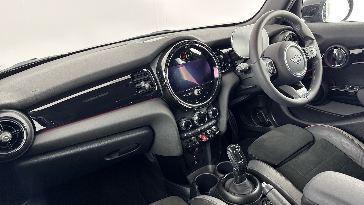 Used MINI Hatch 2023 for sale - 77136825: Photo 7