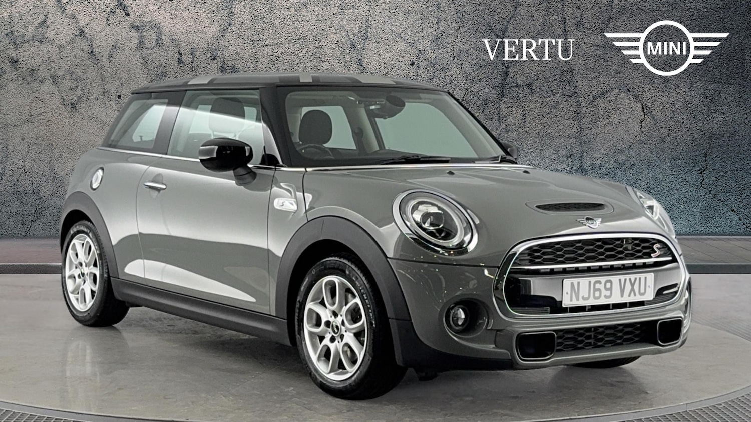 Used MINI Hatch 2019 for sale - 77965664: Photo 1